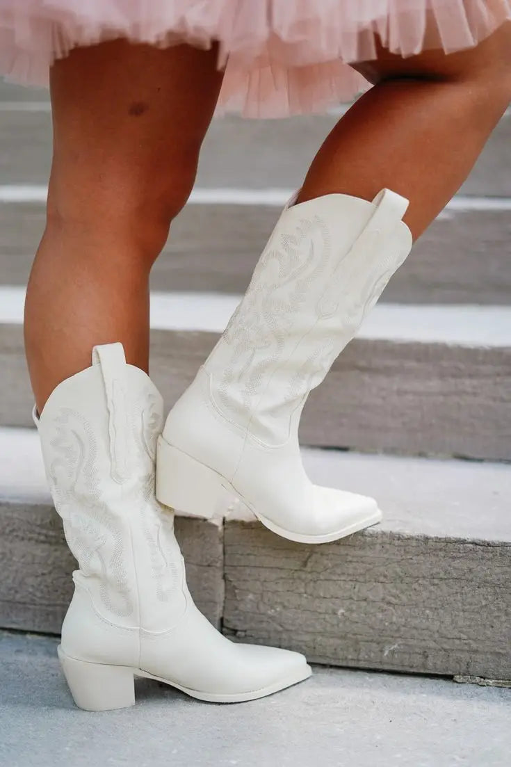 SKYLER Cowgirl Boots - Resistant PU leather | Elegance & Stability - Yehaw