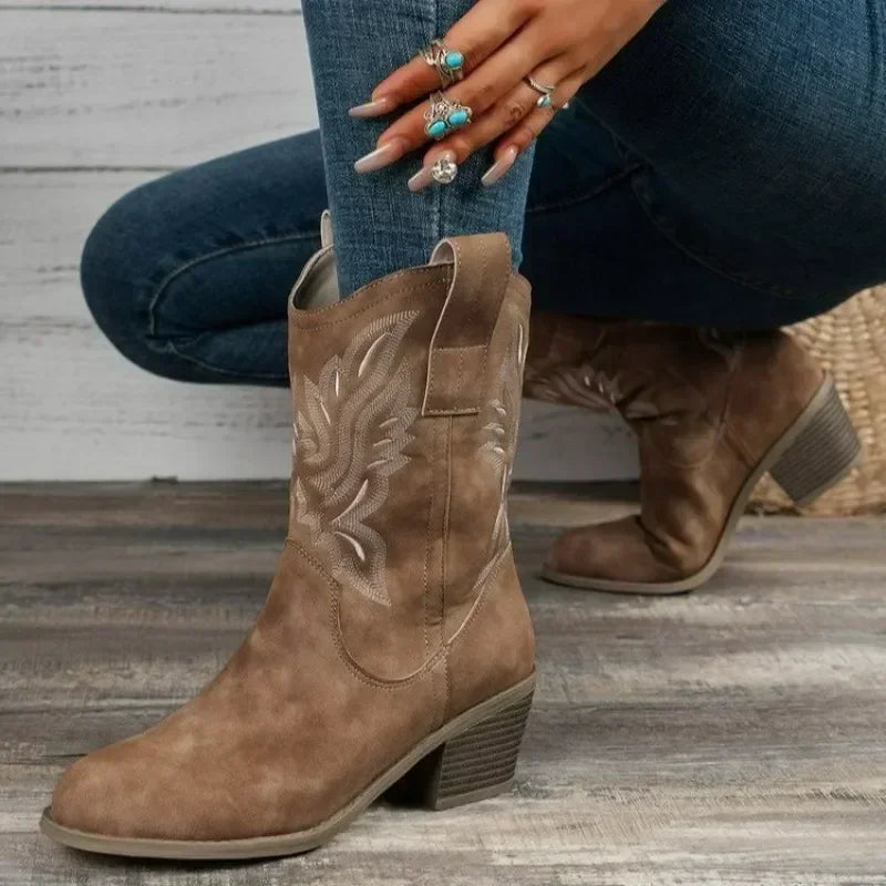 SANDY Cowgirl Boots - Resistant PU leather | Elegance & Stability - Yehaw