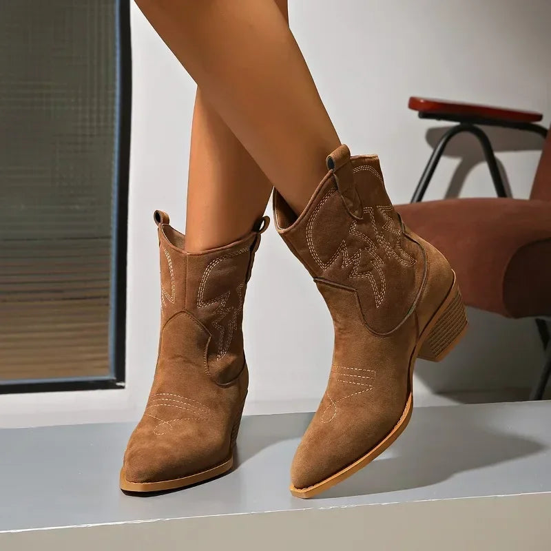 WILLIE Cowgirl Boots -  Resistant PU leather | Elegance & Stability - Yehaw