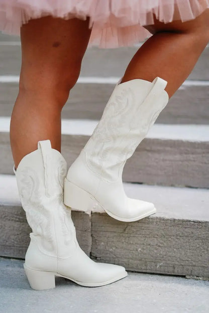 SKYLER Cowgirl Boots - Resistant PU leather | Elegance & Stability - Yehaw