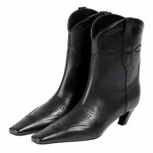 BERTA Cowgirl Boots - Yehaw | Black - Yehaw