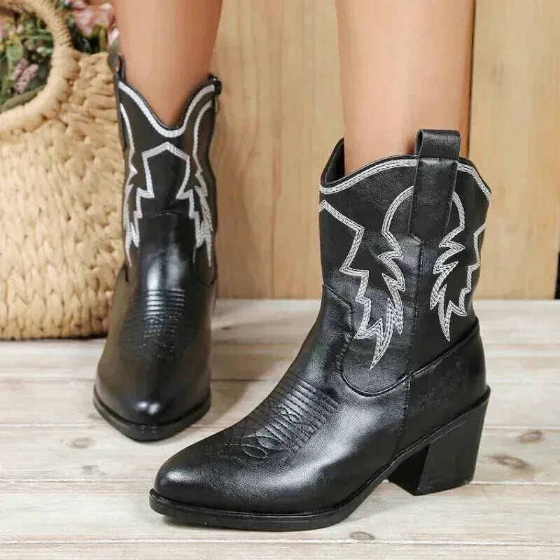 CARMELA Cowgirl Boots - Yehaw | Black - Yehaw