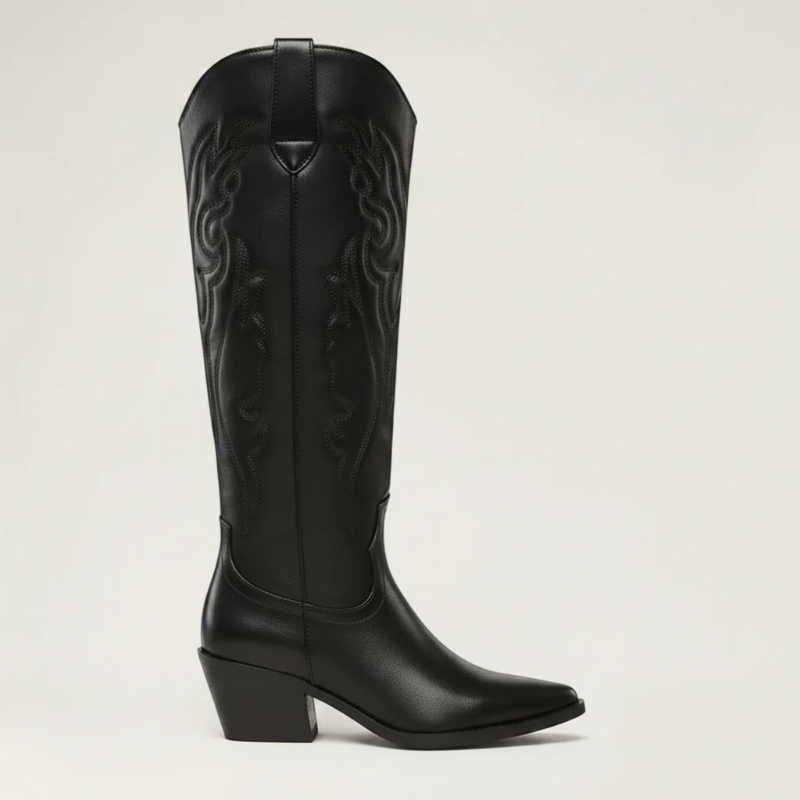 Yehaw black vegan leather knee-high cowgirl boots with pointed toe and medium heel. Zip fastening.
