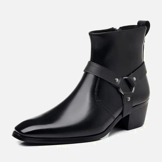 Chaussures santiags pour homme GEORGE Yehaw en cuir noir, style élégant et moderne, vue de face sur fond blanc.