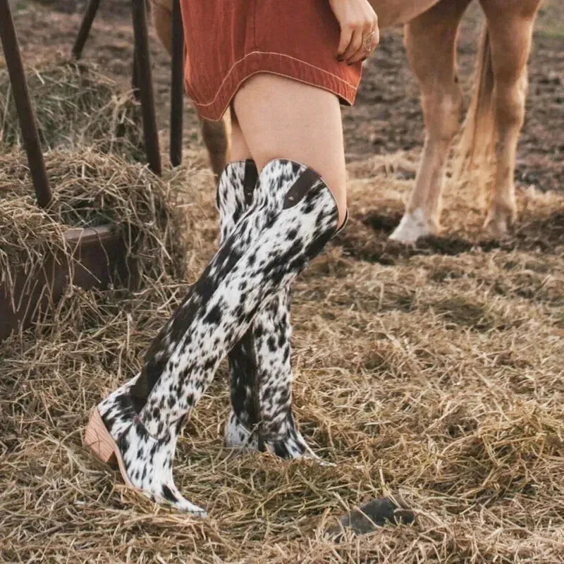 MILK Cowgirl Boots - Yehaw | Black & White - Yehaw